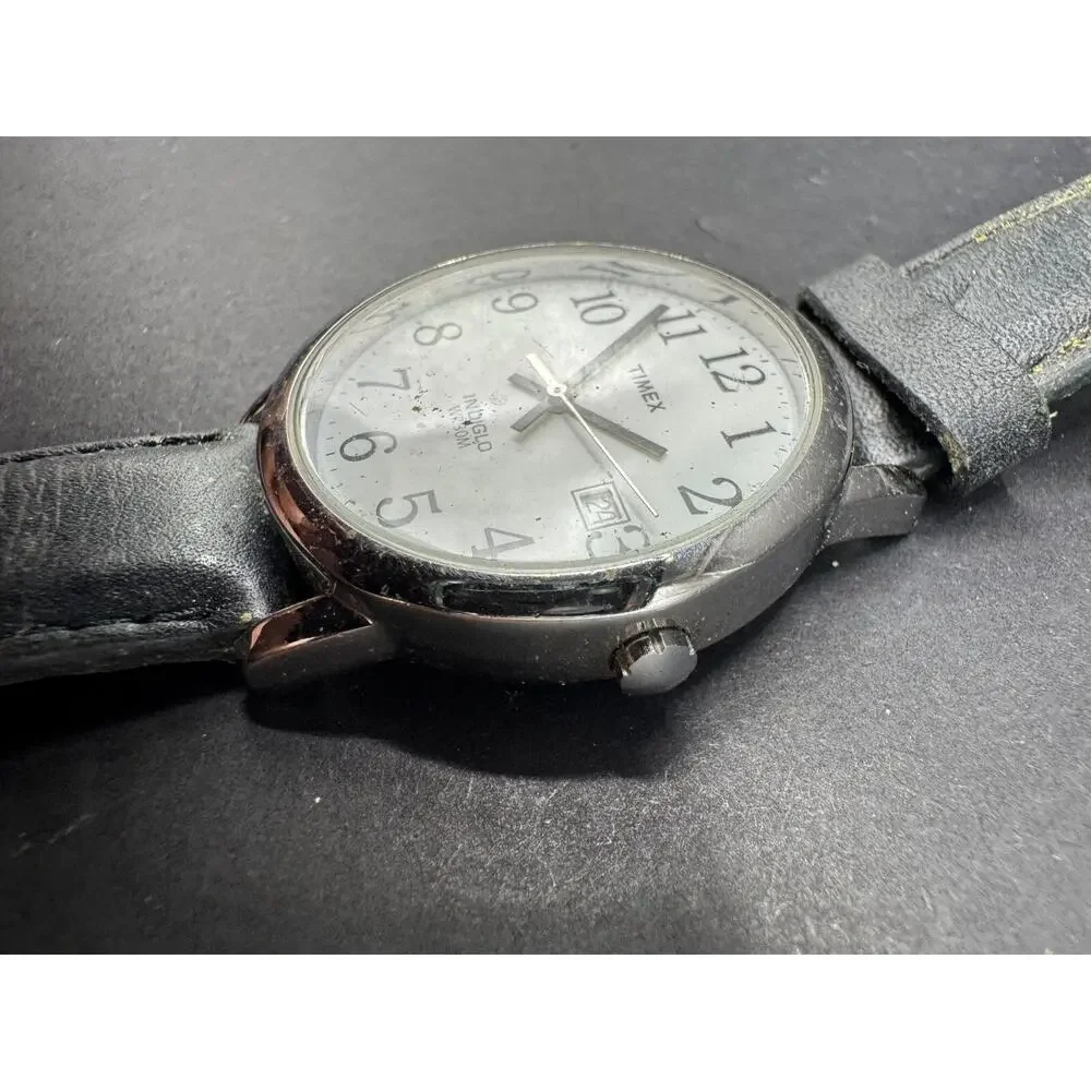 Timex Indiglo WR 30m Easy Reader Watch White Dial Black Leather Band 35mm